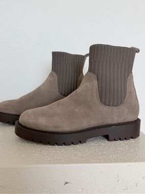 Blondo Hallie Womens Boots